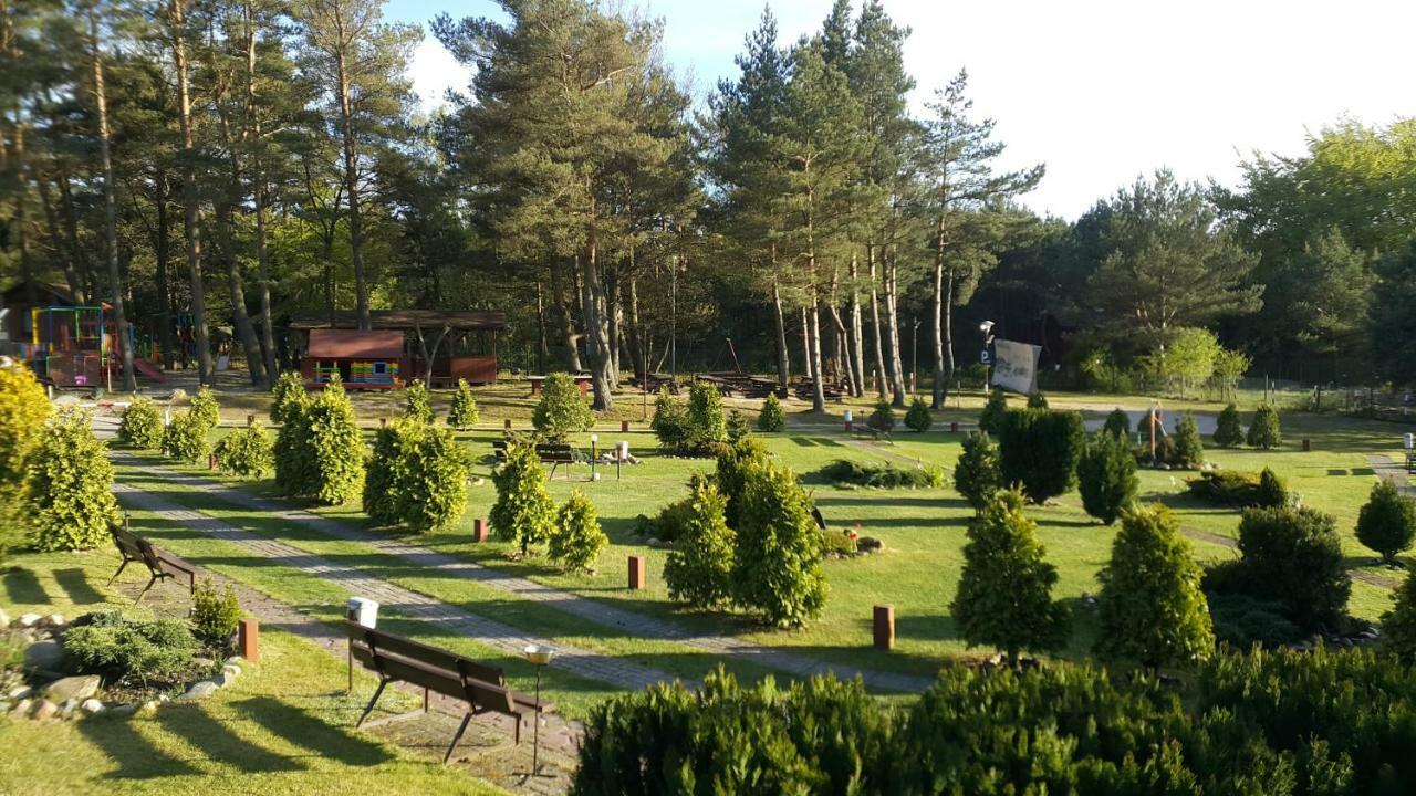 Pokoje Goscinne Maj - Rozewie Jastrzebia Gora Exterior foto